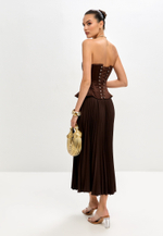 Топ с баской