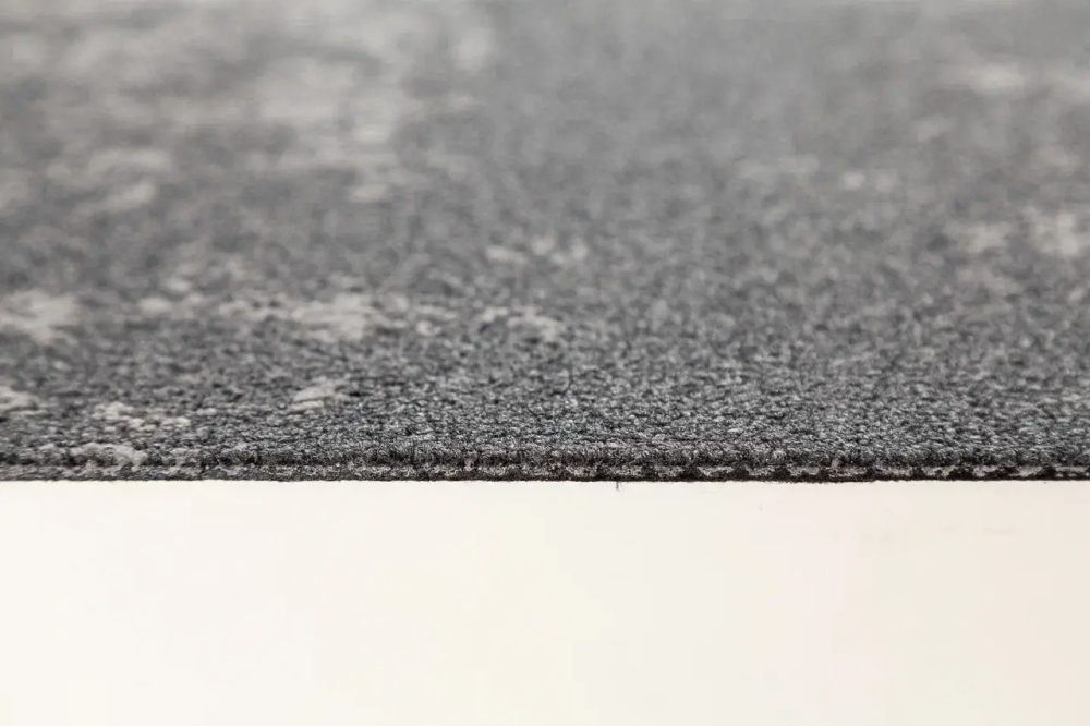 Ковровая плитка Associated Weavers Macro Tile 94