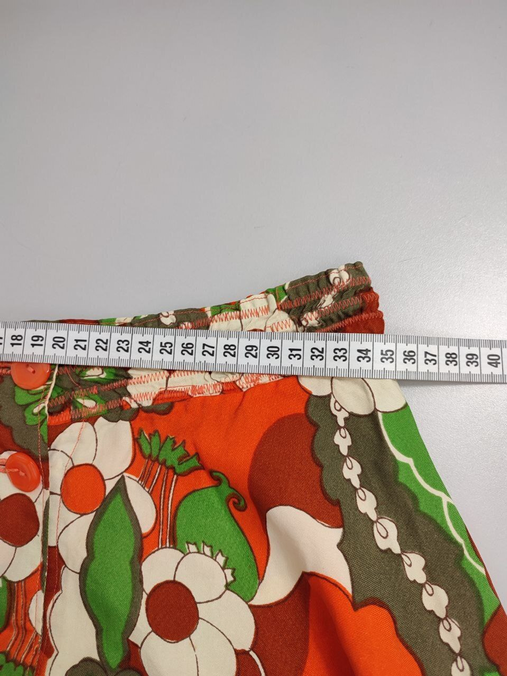 Юбка яркая с цветочным принтом 42-44 размер