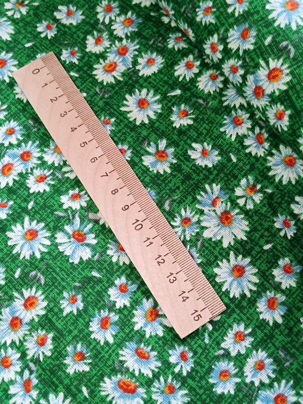 Ткань бязь плательная, рис. "Ромашки", ширина 150 см, арт. 621