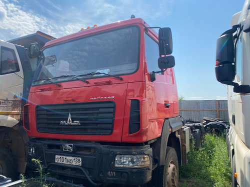 МАЗ 6432 6x6 Седельный тягач 643228 (Дизельный, 11,6 л, 423 л.с., МТ)