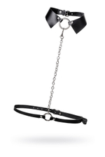 Черная портупея-чокер с поводком и карабином в виде кольца
