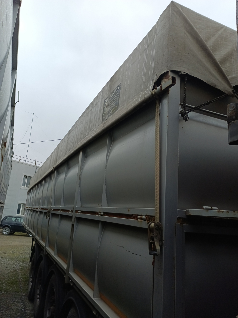 КРОПКУЗОВ 85057* Полуприцеп бортовой 85057B