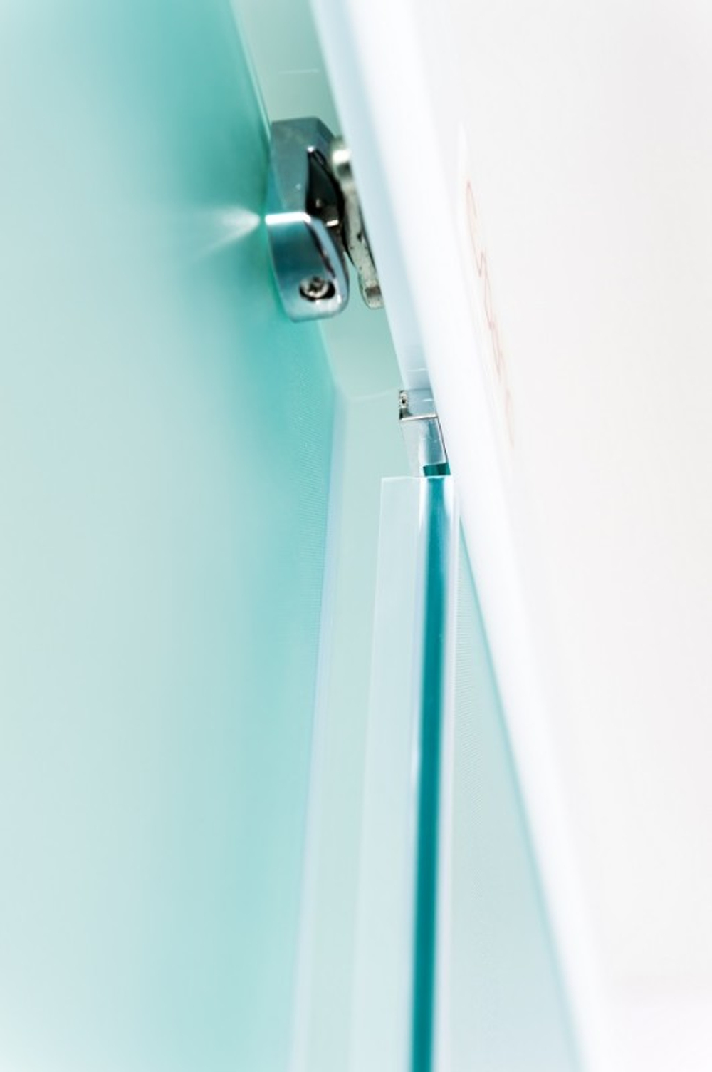 Душевая кабина Esbano (Эсбано) ES-L90CKR, с низким поддоном, с электрикой и LED освещением, 90х90х210