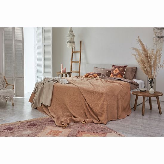 Покрывало двухстороннее из многослойного муслина цвета охры из коллекции essential, 180х250 см