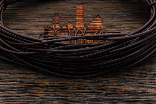 Кожаный шнурок 2мм (тёмно-коричневый), 1 метр