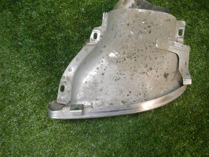 Насадка глушителя правая Mercedes E W212 (2013-2016)