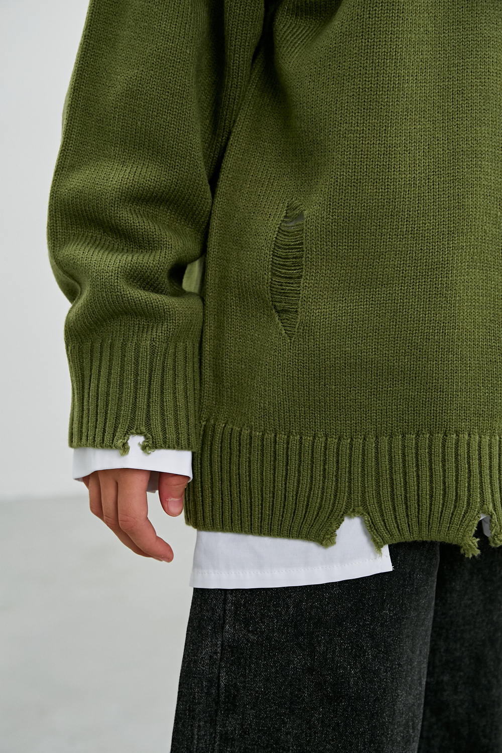 Джемпер д/м DELORAS 22324