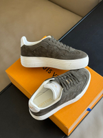 Louis Vuitton Groovy Sneaker
