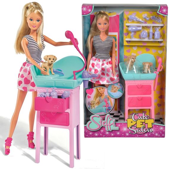 Kukla  Şteffi iki köpək ilə