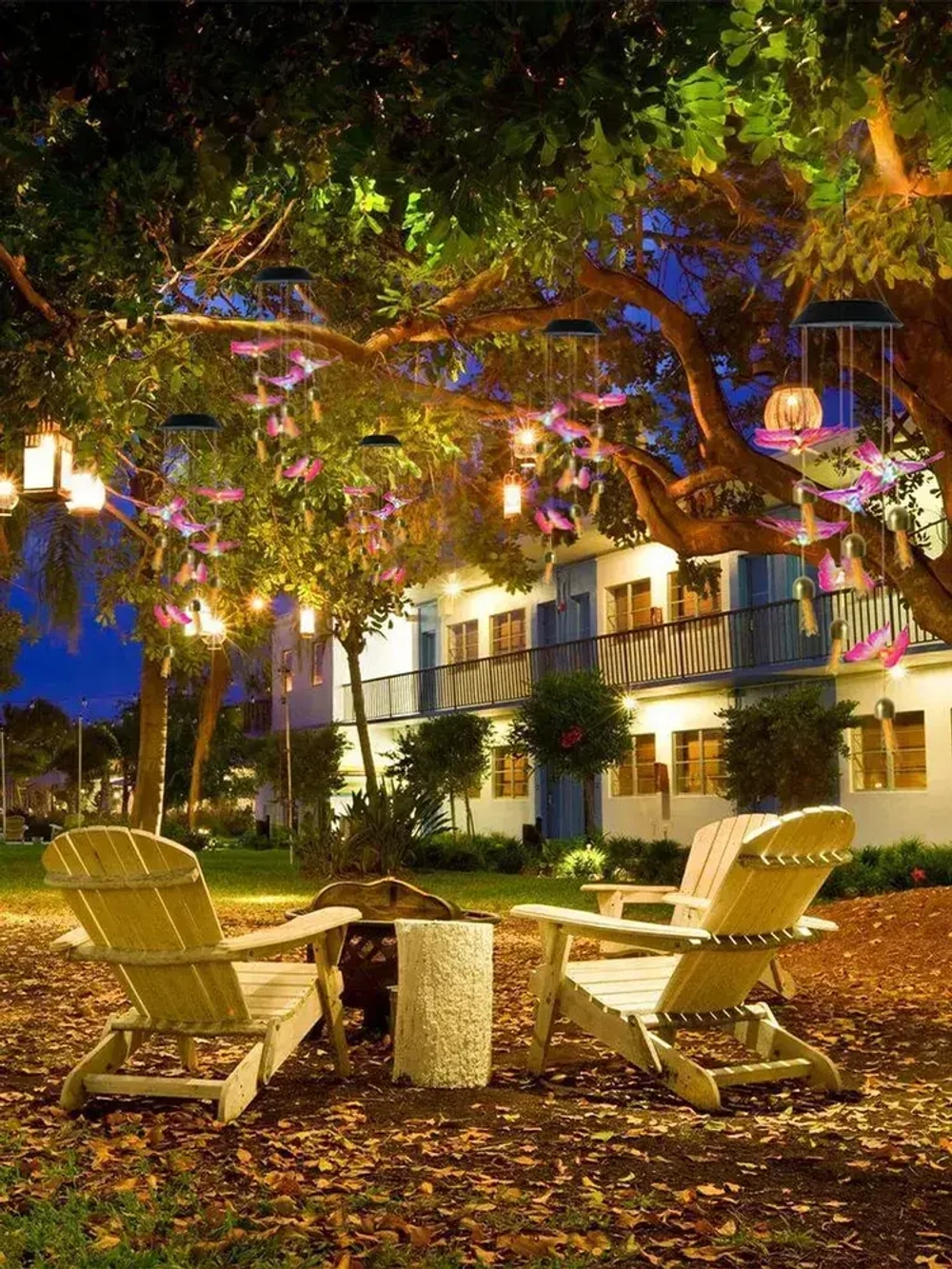 Светильник садовый на солнечной батарее / уличный фонарик