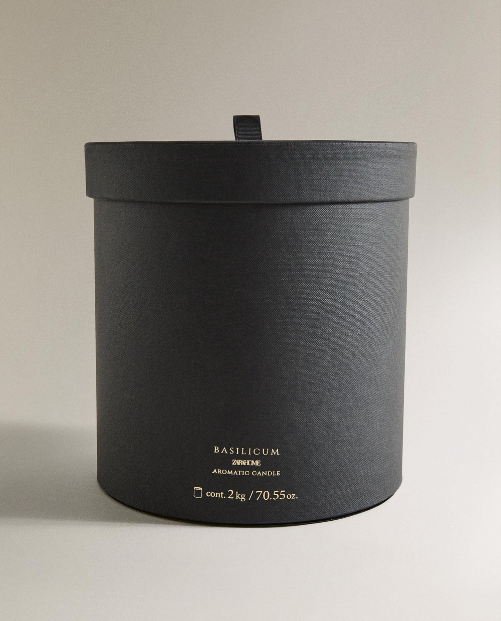 Zara Home - Ароматическая свеча basilicum, 2000 г