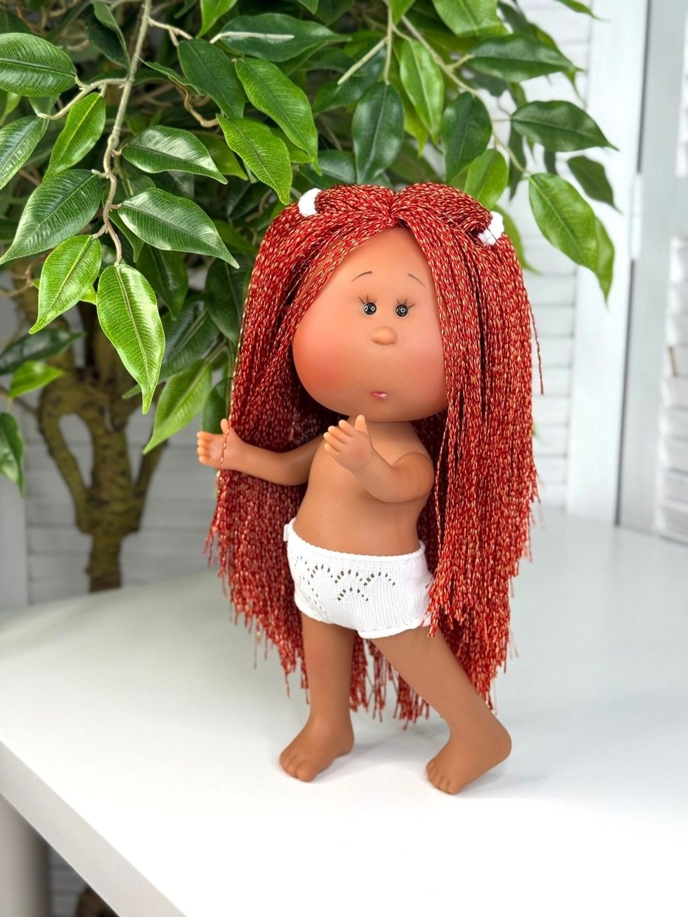 Кукла Nines виниловая 30см MIA LATINA без одежды (3000WL4)