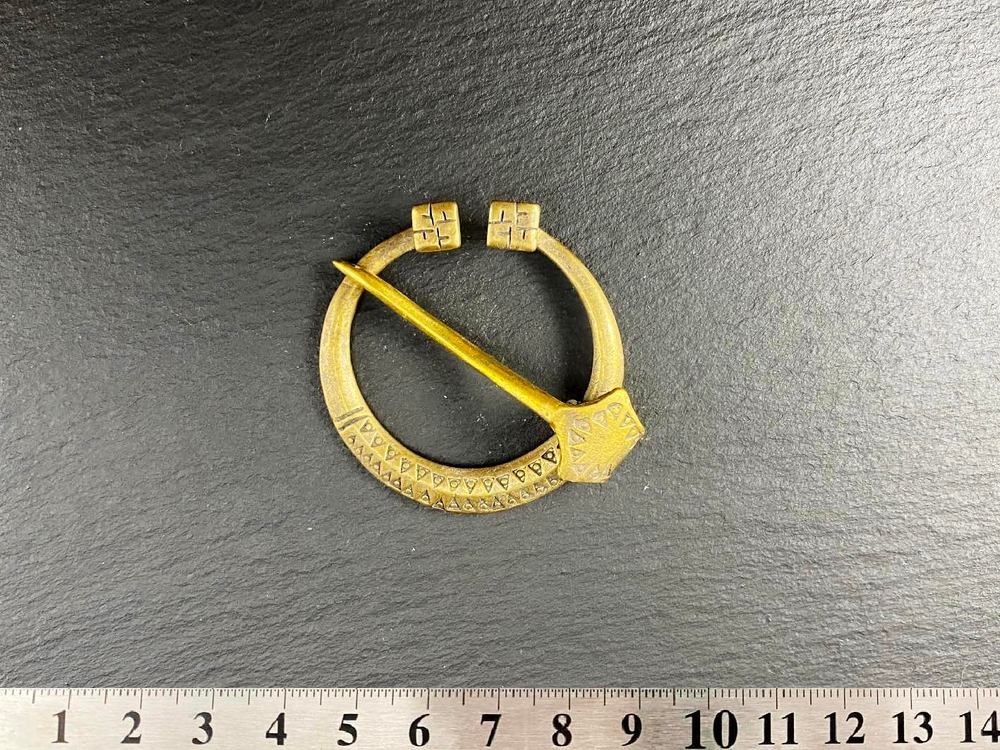 Фибула. Швеция 11 в.