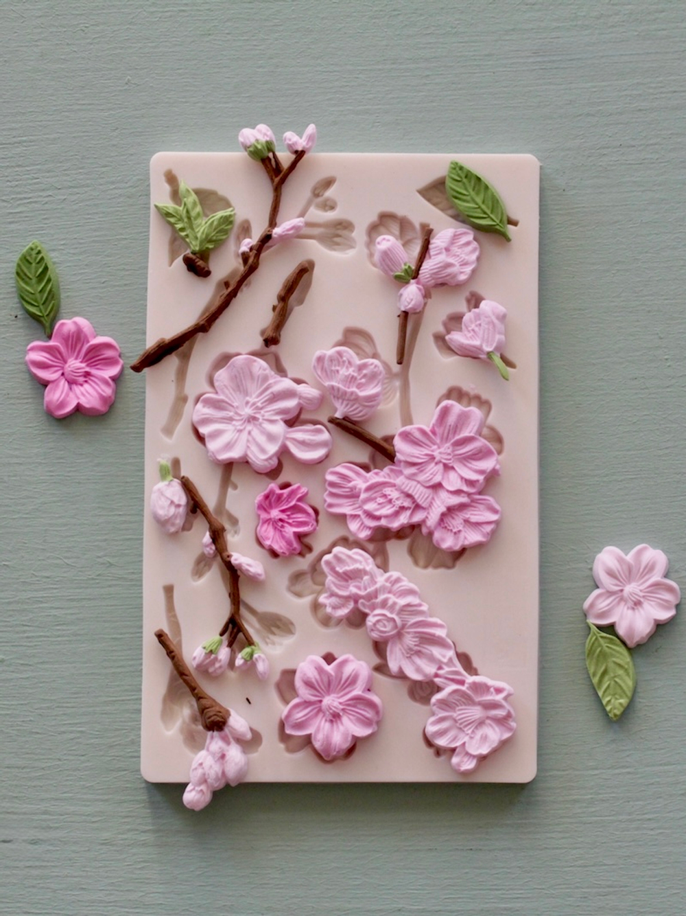 Прямоугольный молд "Вишня, саккура с листьями и ветками"