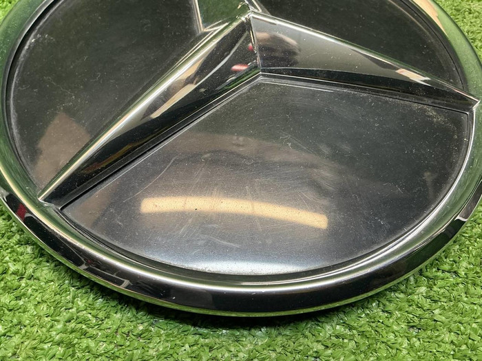 Эмблема решетки радиатора Mercedes GLE V167 18-24