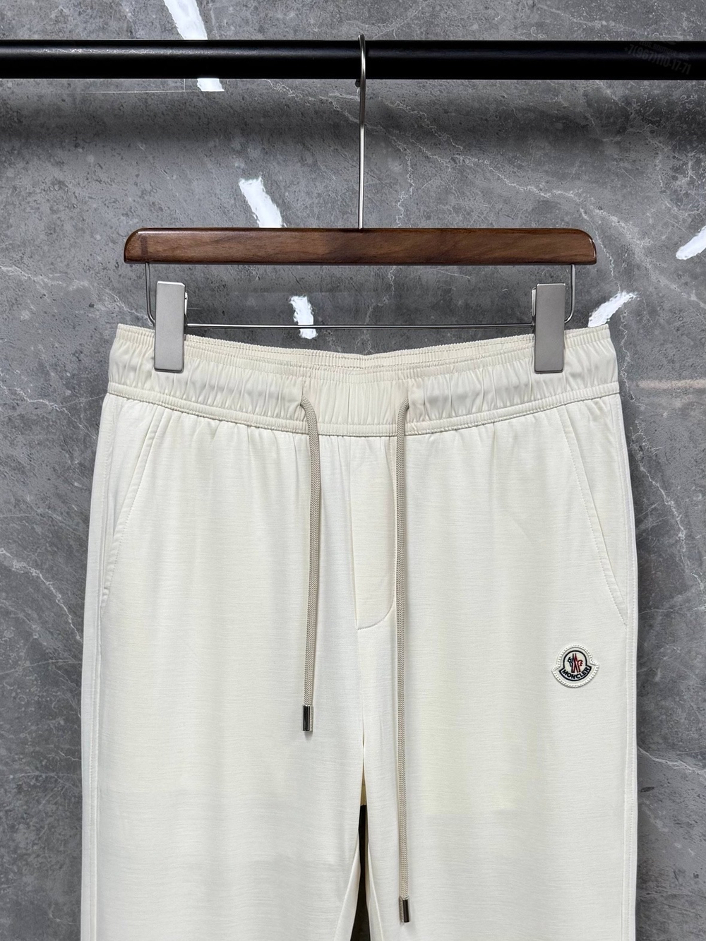 Спортивные штаны Moncler