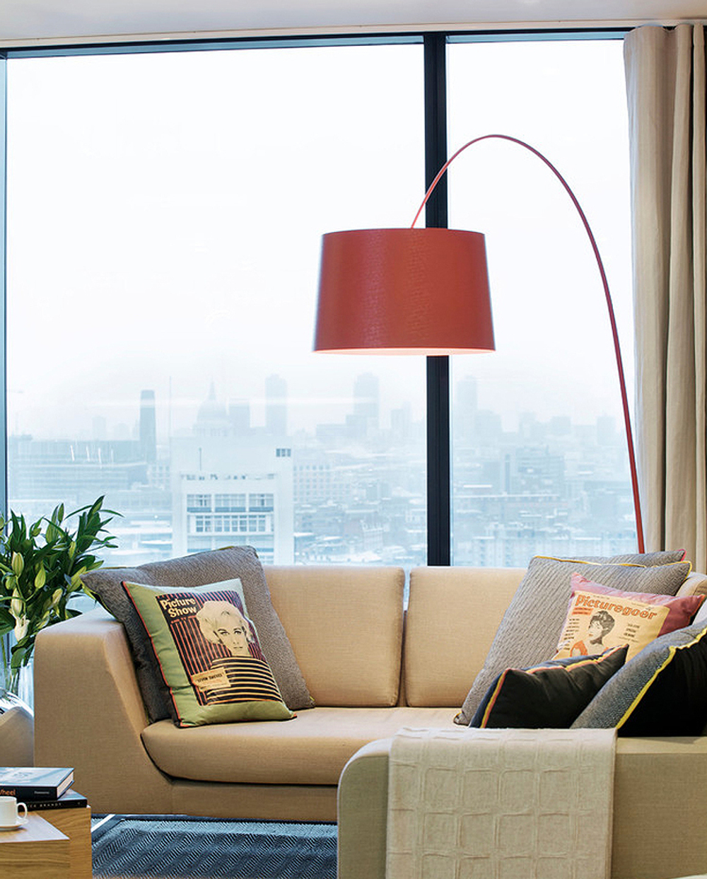 Напольный дизайнерский светильник  Twiggy by Foscarini (белый)