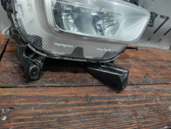ПТФ передняя правая LED Kia Mohave (HM) 16-20 Б/У Оригинал 922022J530