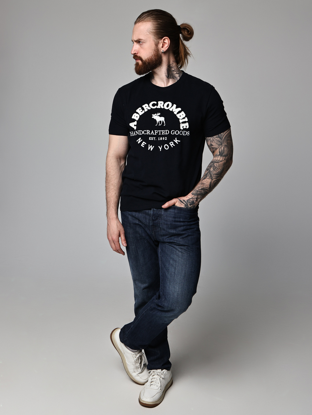 Футболка Abercrombie & Fitch ABF26