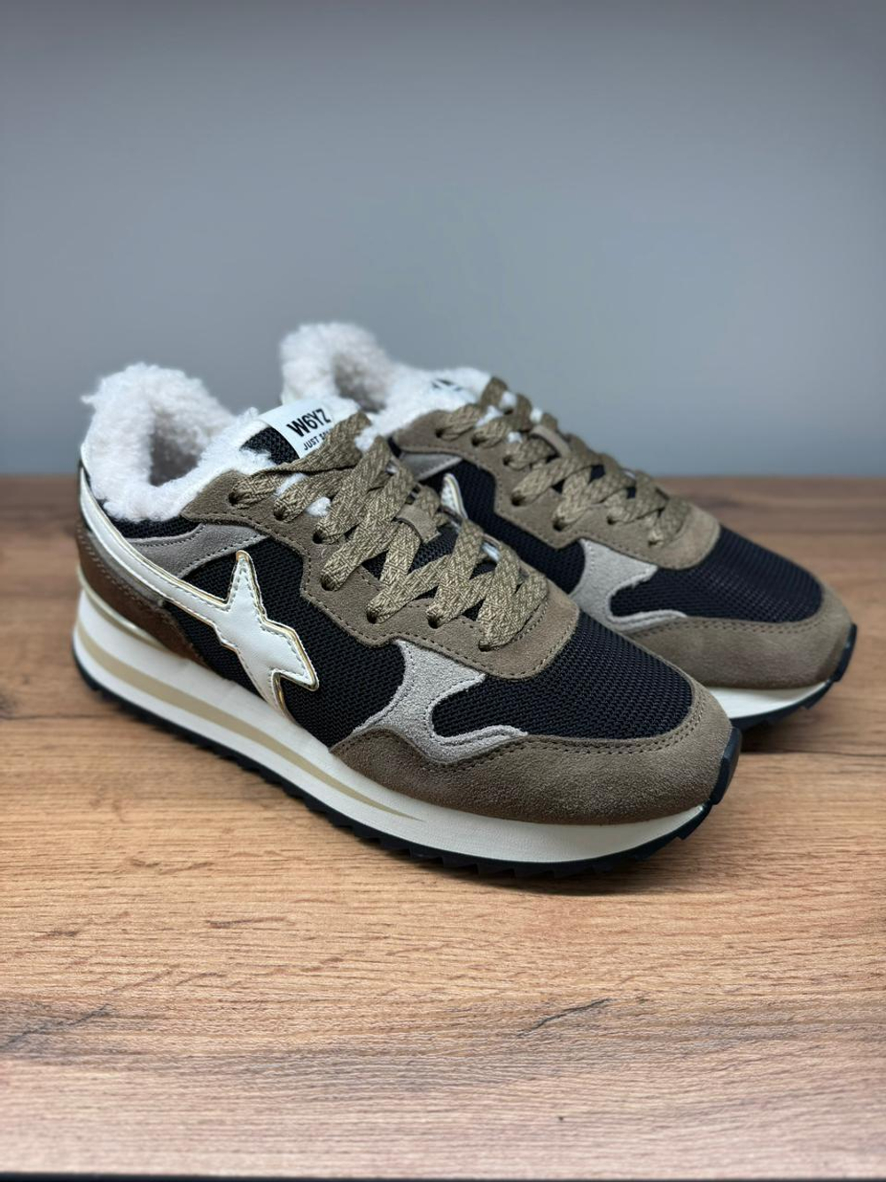 Кроссовки W6YZ женские