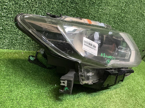 Фара правая Nissan X-Trail T32 (2017-2022) галоген