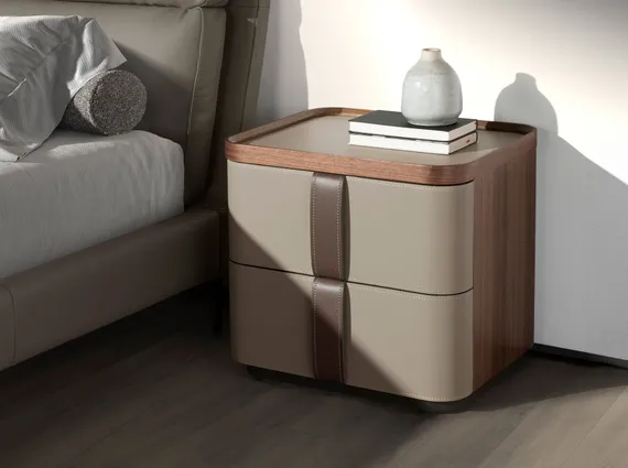 Прикроватная тумбочка 7204 из кожи, ореха и полированной стали
