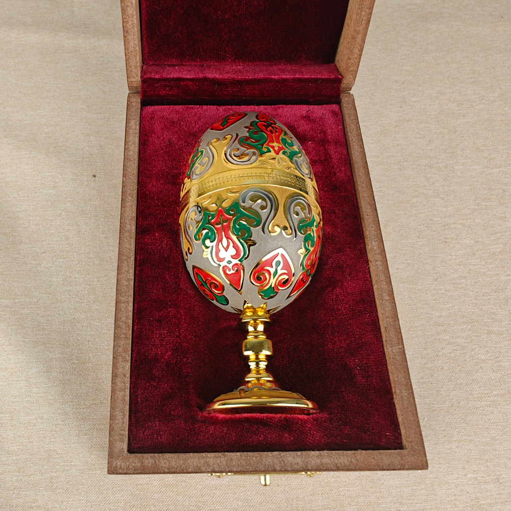 Сувенир Яйцо-рюмки "Узорное" с эмалью (златоустоуская гравюра)