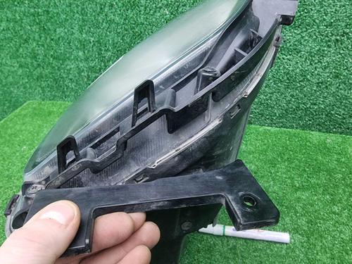 Фара правая Kia Soul 3 SK (2019-2022) галоген