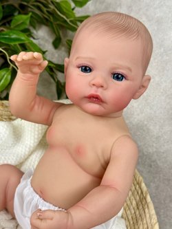 Кукла Реборн виниловая 48см без одежды (FA-822W)
