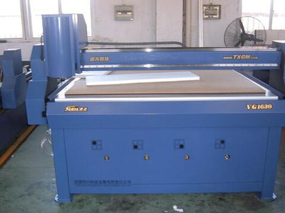 Фрезерно-гравировальный станок с ЧПУ Suda VG-1630