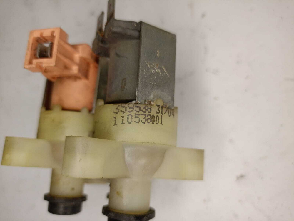 Клапан подачи воды для стиральной машины Electrolux 1100538001 б/у