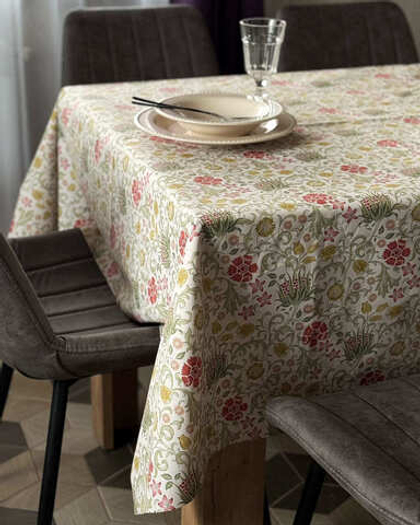 Скатерть COZA "Моррис", бежевый фон, мембрана, с водоотталкивающим эффектом