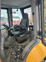 RUNMAX SE460* Экскаватор-погрузчик SE460 (Дизельный, 4,8 л, 102 л.с., АТ)