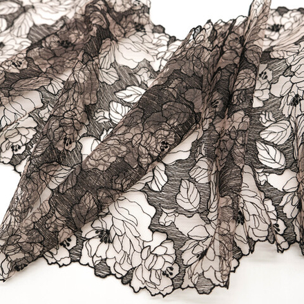 Вышивка на сетке ЧЕРНЫЙ/ПУДРА, 25см