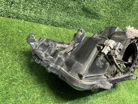 Фара правая Toyota RAV4 4 CA40 (2015-2019) LED