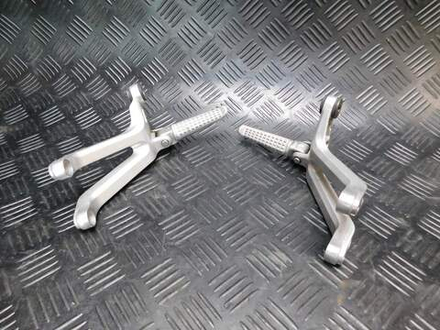 Подножки пассажирские Honda VTR1000SP 051692