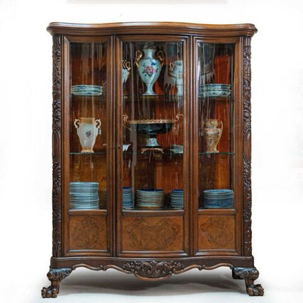 Винтаж: Антикварная витрина