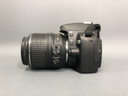 Nikon D60 + Kit AF-S 18-55mm G VR