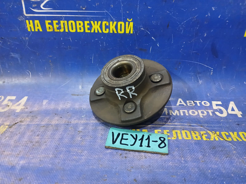 Ступица задняя правая NISSAN AD 2001