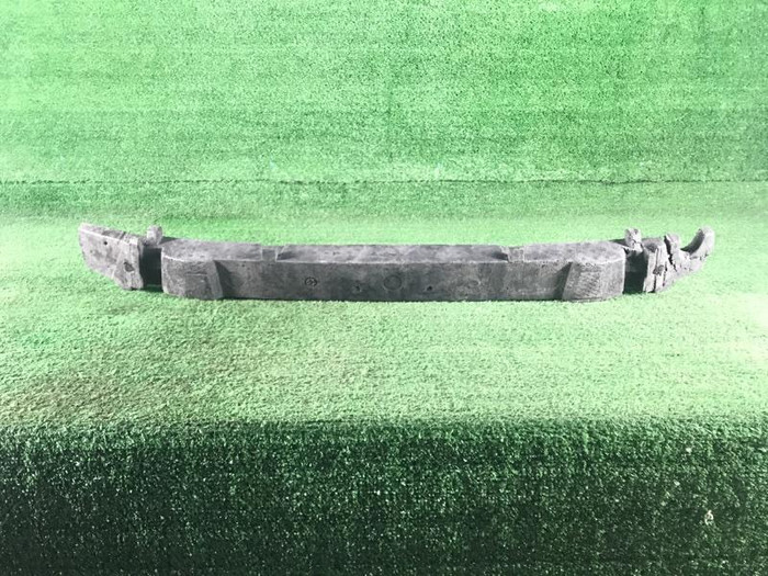 Абсорбер переднего бампера Audi Q3 1 8U (2014-2018)