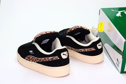 Кроссовки нат. Замша (36-41)р. / шт. 600-421