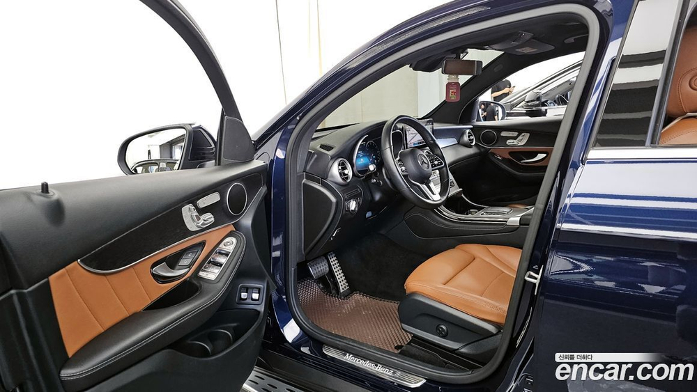 Mercedes-Benz GLC-Class X253 GLC300e 4MATIC Coupe (12.2020)