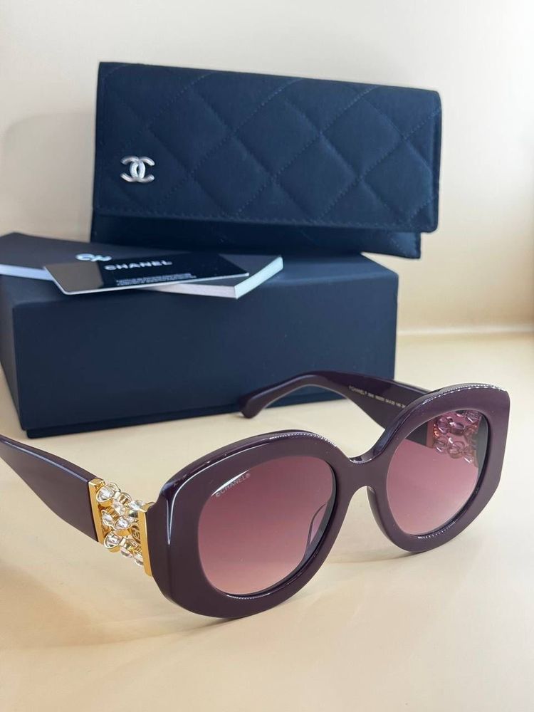 Солнцезащитные очки CHANEL