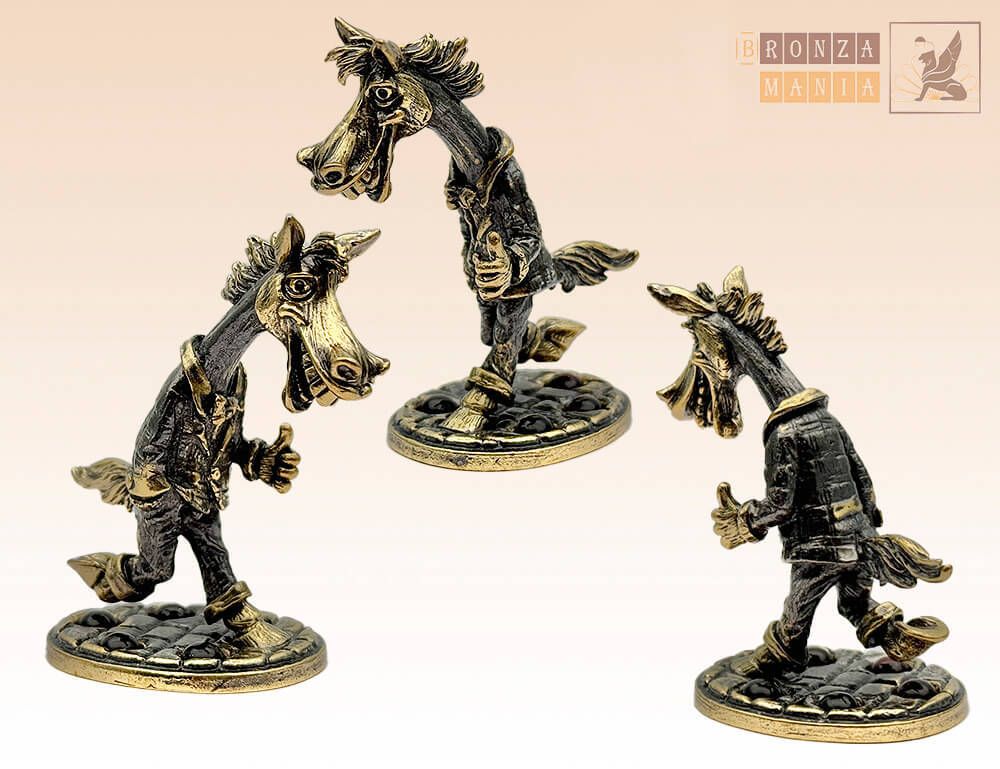 фигурка Конь Лайк