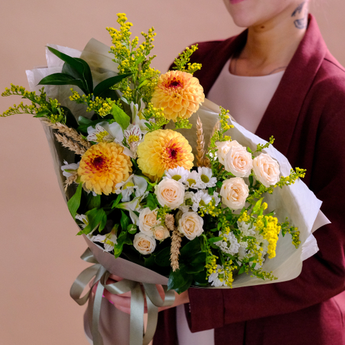 Купить Летний букет с георгинами и сухоцветами #54 
