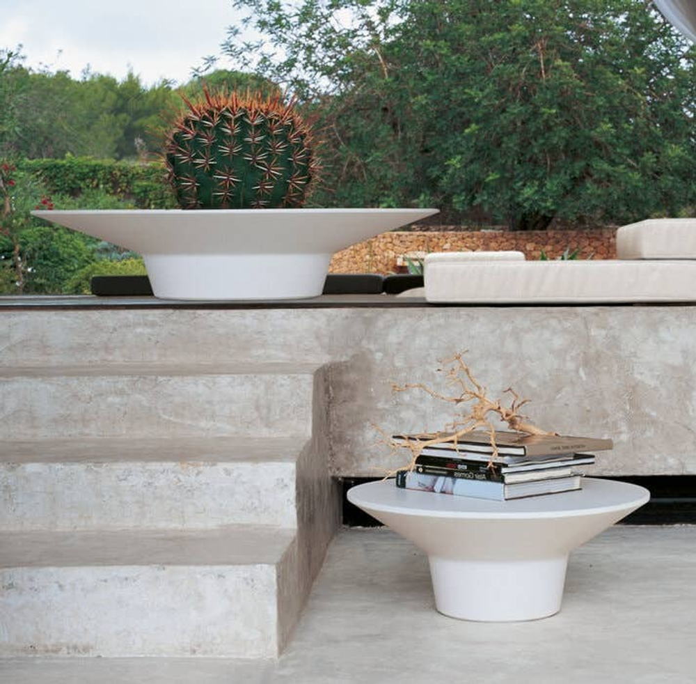 B&B Italia Springtime