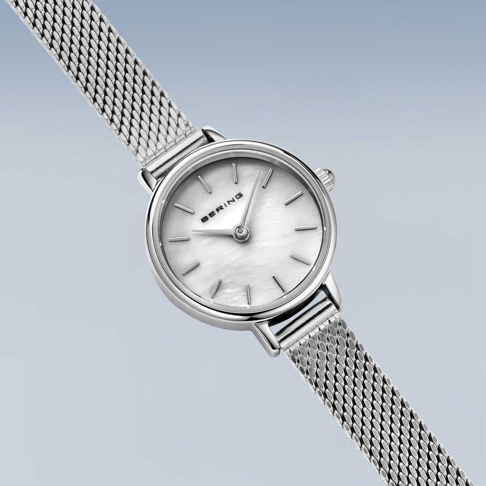 Женские наручные часы Bering 11022-004