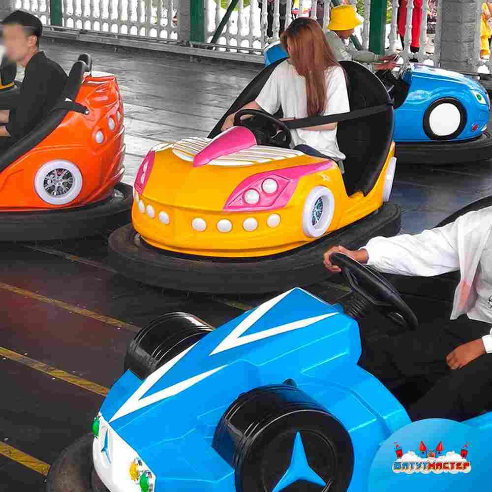 Бамперная машинка «Жучок» на аккумуляторе с LED-подсветкой и музыкой для автодрома