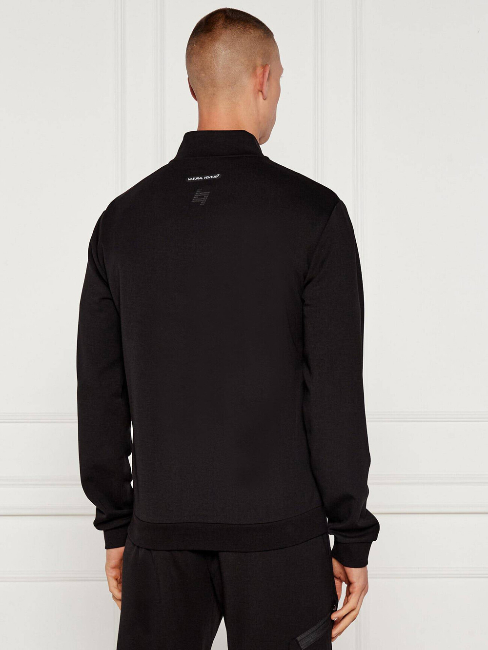 Костюм мужской EA7 Emporio Armani